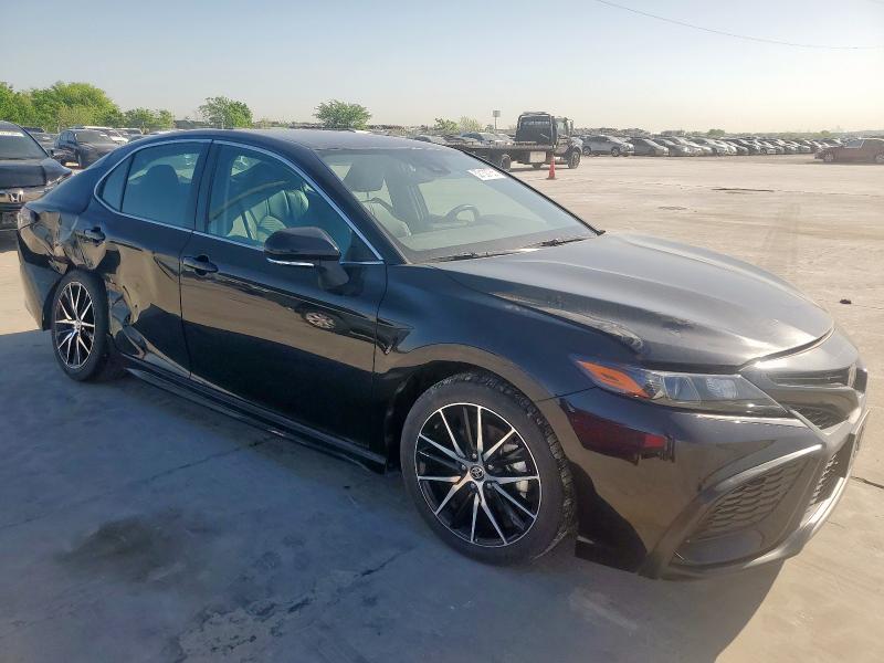 4T1G11AKXPU756578 - 2023 TOYOTA CAMRY SE NIGHT SHADE BLACK photo 4