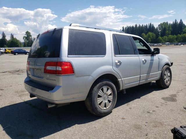 5LMJJ2J5XBEJ05084 - 2011 LINCOLN NAVIGATOR 银色 照片 3