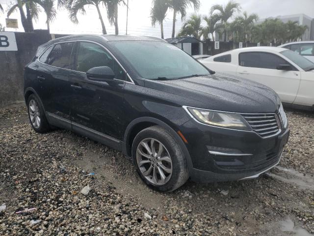5LMCJ2C98GUJ12282 - 2016 LINCOLN MKC SELECT Schwarz Foto 4