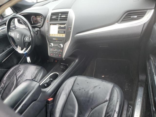 5LMCJ2C98GUJ12282 - 2016 LINCOLN MKC SELECT Schwarz Foto 8