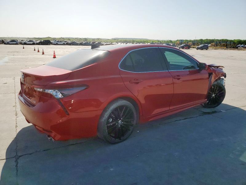 4T1K61AK1NU071765 - 2022 TOYOTA CAMRY XSE Rojo foto 3