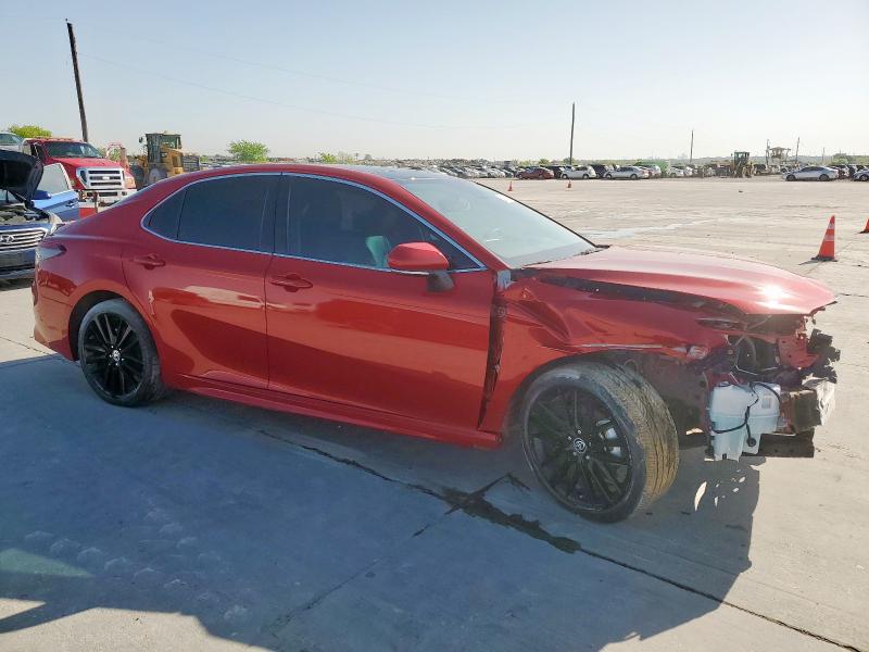 4T1K61AK1NU071765 - 2022 TOYOTA CAMRY XSE Rojo foto 4