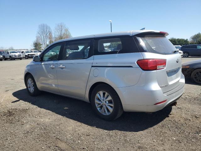 KNDMA5C15F6020749 - 2015 KIA SEDONA L SILVER photo 2