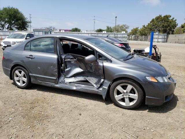 19XFA1F69AE070503 - 2010 HONDA CIVIC LX-S Gris photo 4