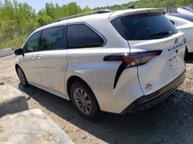 5TDYSKFC4PS090660 - 2023 TOYOTA SIENNA XLE WHITE photo 2