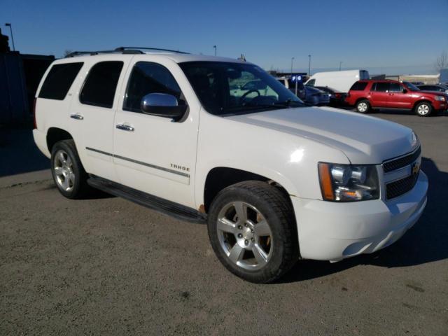 1GNSKCE00DR305486 - 2013 CHEVROLET TAHOE K1500 LTZ WHITE photo 4