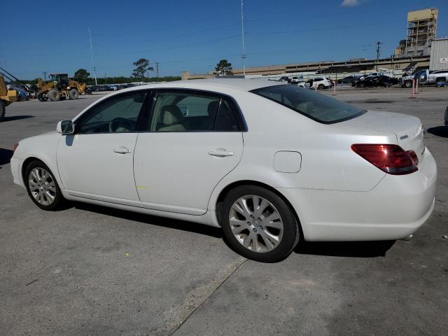 4T1BK36B18U297292 - 2008 TOYOTA AVALON XL WHITE photo 2