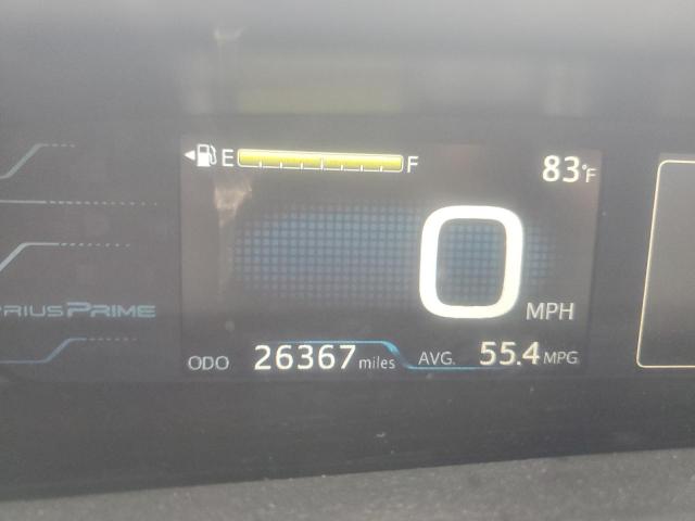JTDKARFP6J3084064 - 2018 TOYOTA PRIUS PRIM Silber Foto 9