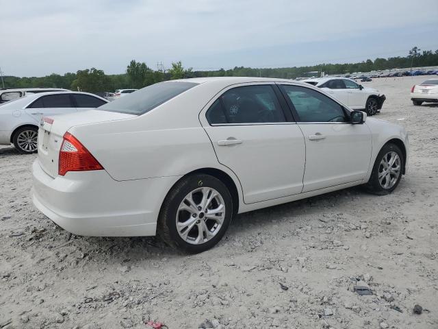 3FAHP0HA8CR102474 - 2012 FORD FUSION SE WHITE photo 3