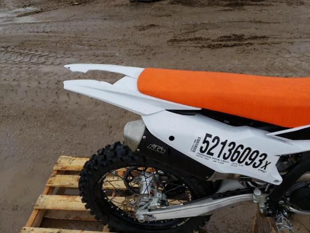 VBKSXP431PM270714 - 2023 KTM 350 SX-F ORANGE photo 6