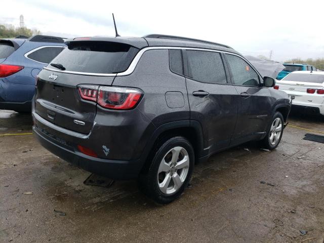 3C4NJCBB9JT501816 - 2018 JEEP COMPASS LATITUDE GRAY photo 3