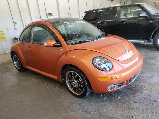 3VWRW3AG2AM016120 - 2010 VOLKSWAGEN NEW BEETLE ORANGE photo 4