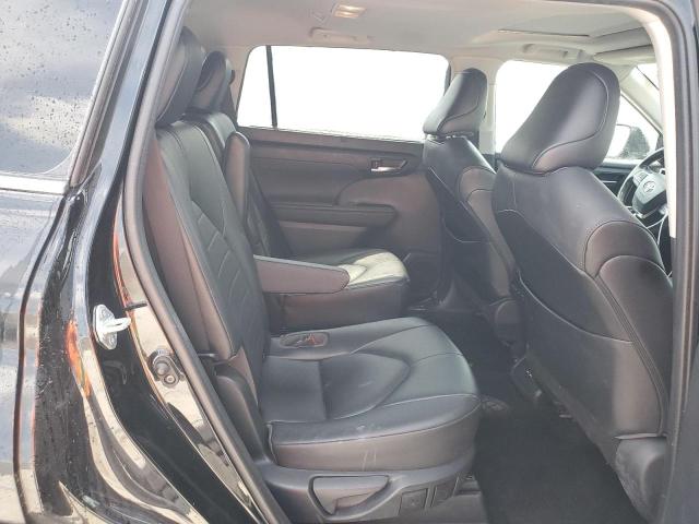 5TDGZRAH7MS039409 - 2021 TOYOTA HIGHLANDER XLE BLACK photo 11