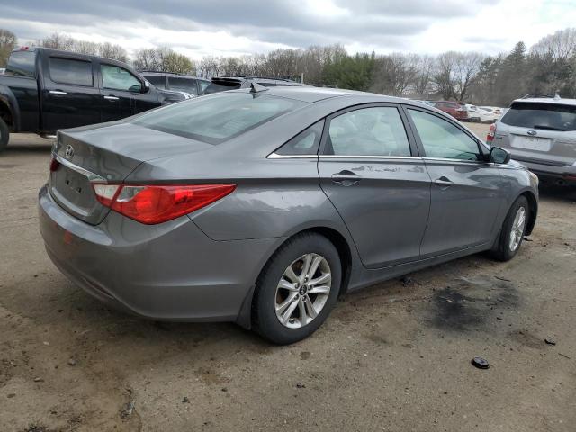 5NPEB4AC0DH513872 - 2013 HYUNDAI SONATA GLS SILVER photo 3