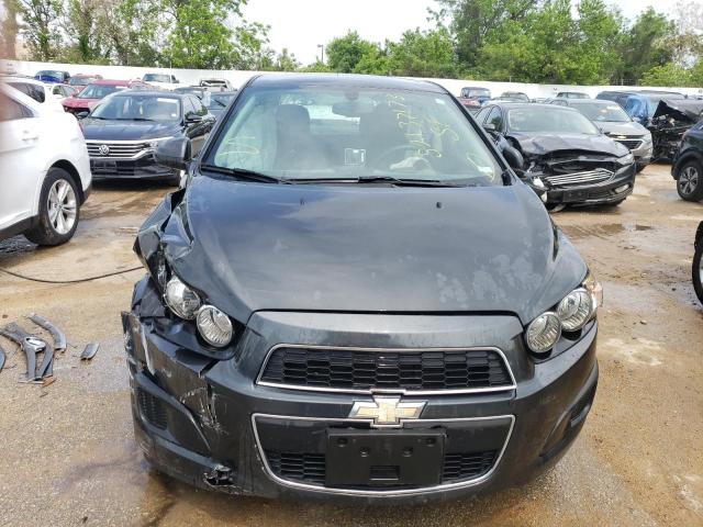 1G1JA5SH6G4152782 - 2016 CHEVROLET SONIC LS ნაცრისფერი ფოტო 5