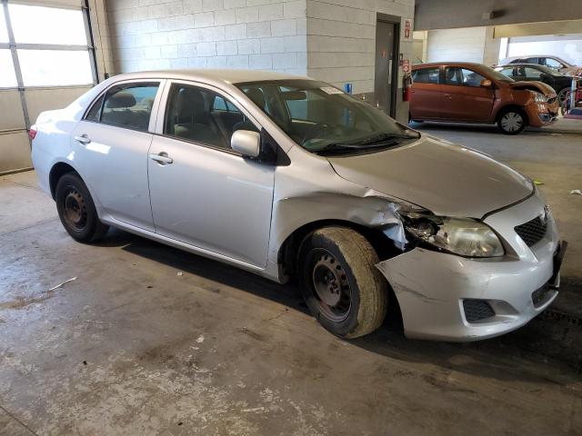 2T1BU40EX9C133755 - 2009 TOYOTA COROLLA BASE SILVER photo 4