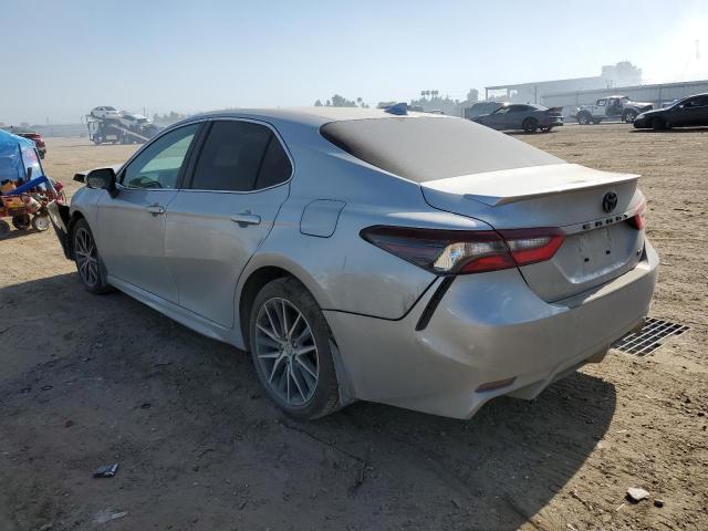 4T1G11AK3PU087635 - 2023 TOYOTA CAMRY SE NIGHT SHADE SILVER photo 2