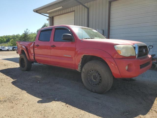 3TMMU52N06M002347 - 2006 TOYOTA TACOMA DOUBLE CAB LONG BED RED photo 4