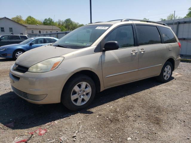 2004 TOYOTA SIENNA CE, 