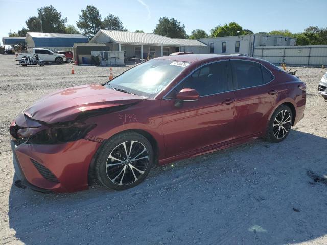 4T1B11HK5JU668321 - 2018 TOYOTA CAMRY L RED photo 1