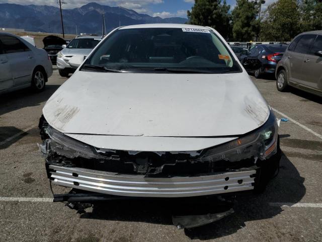 5YFB4MDE2SP236541 - 2025 TOYOTA COROLLA LE 白色 照片 5