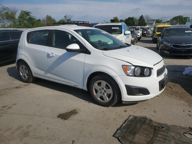 1G1JA6SH1G4174078 - 2016 CHEVROLET SONIC LS WHITE photo 4