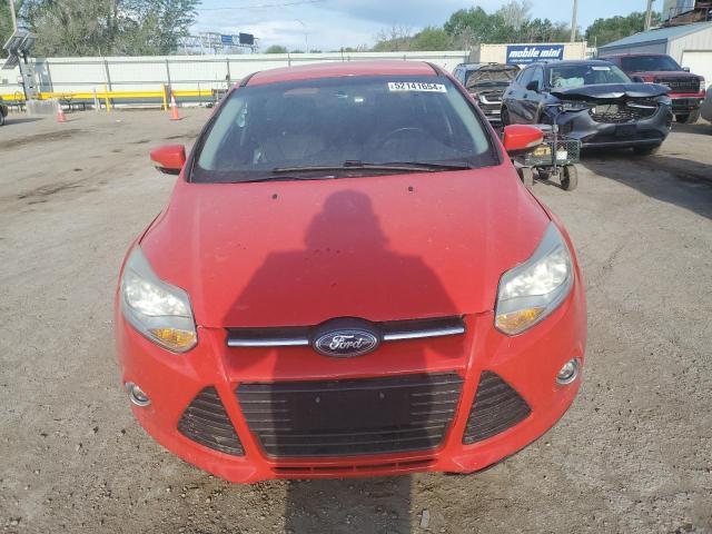 1FADP3F26EL276587 - 2014 FORD FOCUS SE RED photo 5