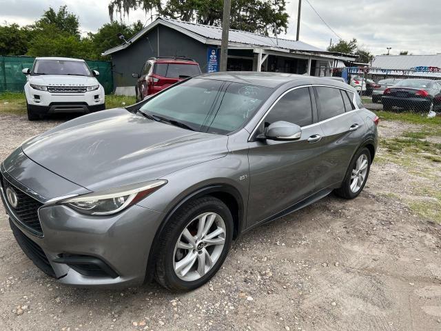 SJKCH5CP6JA003330 - 2018 INFINITI QX30 PURE GRAY photo 2