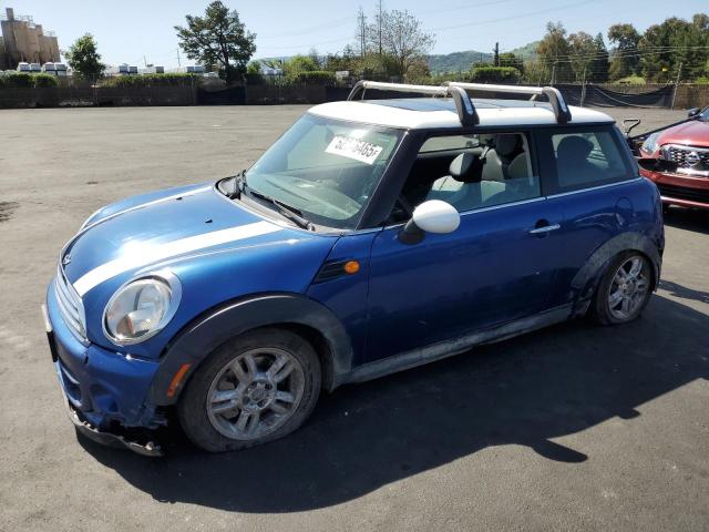 2012 MINI COOPER, 