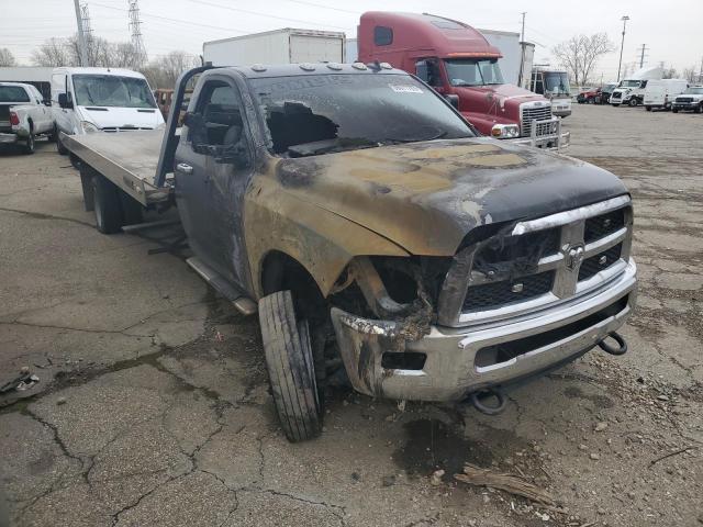 3C7WRNDL1HG757906 - 2017 RAM 5500 BLACK photo 1