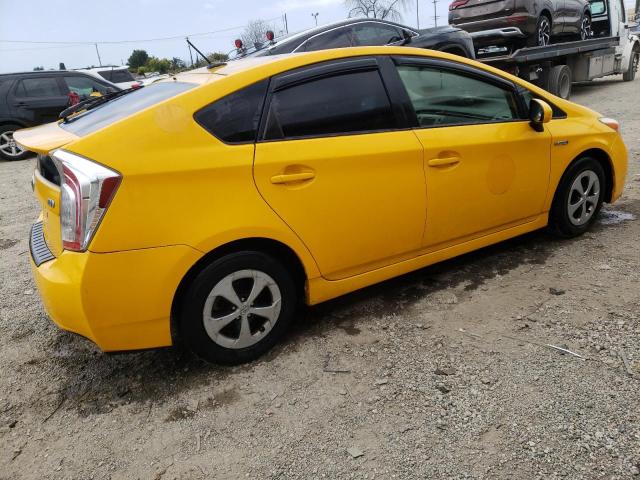 JTDKN3DU9E1819289 - 2014 TOYOTA PRIUS YELLOW photo 3