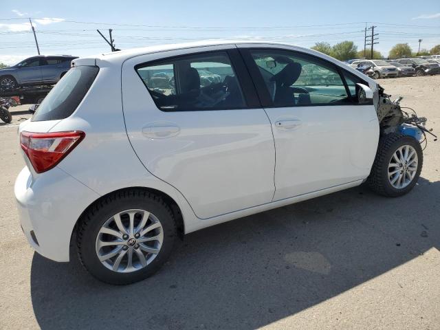 VNKKTUD30JA091592 - 2018 TOYOTA YARIS L WHITE photo 3