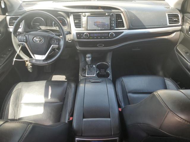 5TDKKRFH4ES009843 - 2014 TOYOTA HIGHLANDER XLE CREAM photo 8