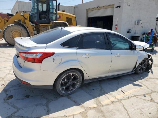 1FADP3F29EL312000 - 2014 FORD FOCUS SE GRAY photo 3