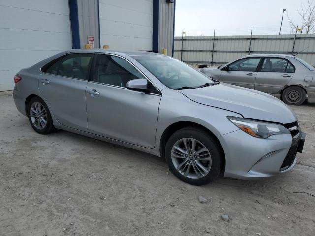 4T1BF1FK7GU502556 - 2016 TOYOTA CAMRY LE SILVER photo 4
