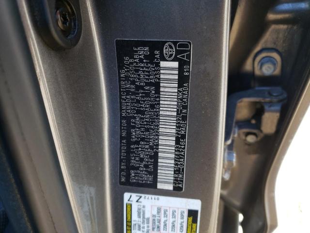 2T1KR32E96C586141 - 2006 TOYOTA COROLLA MA XR GRAY photo 12