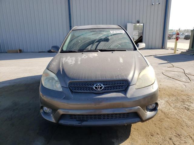 2T1KR32E96C586141 - 2006 TOYOTA COROLLA MA XR GRAY photo 5