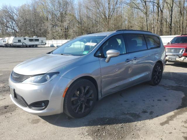 2C4RC1FG3JR356748 - 2018 CHRYSLER PACIFICA TOURING PLUS 灰色 照片 1