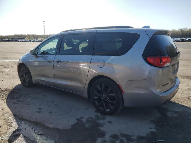 2C4RC1FG3JR356748 - 2018 CHRYSLER PACIFICA TOURING PLUS 灰色 照片 2