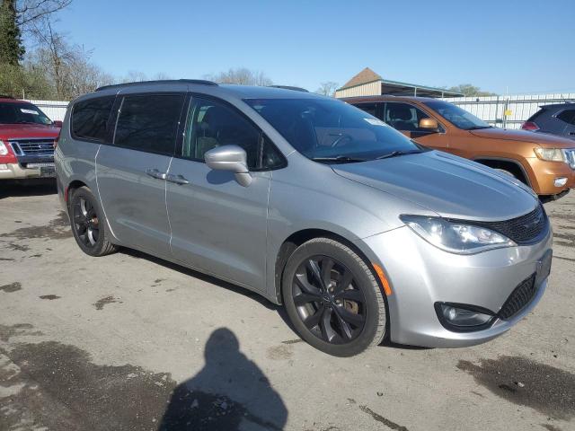 2C4RC1FG3JR356748 - 2018 CHRYSLER PACIFICA TOURING PLUS 灰色 照片 4