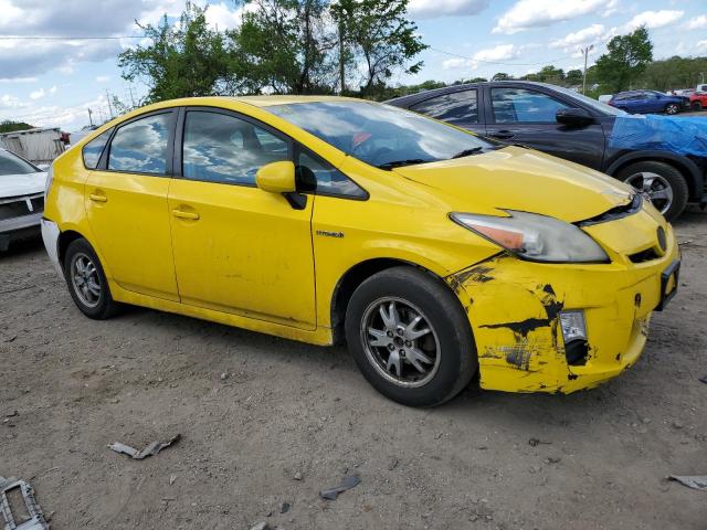 JTDKN3DU2B0289670 - 2011 TOYOTA PRIUS YELLOW photo 4