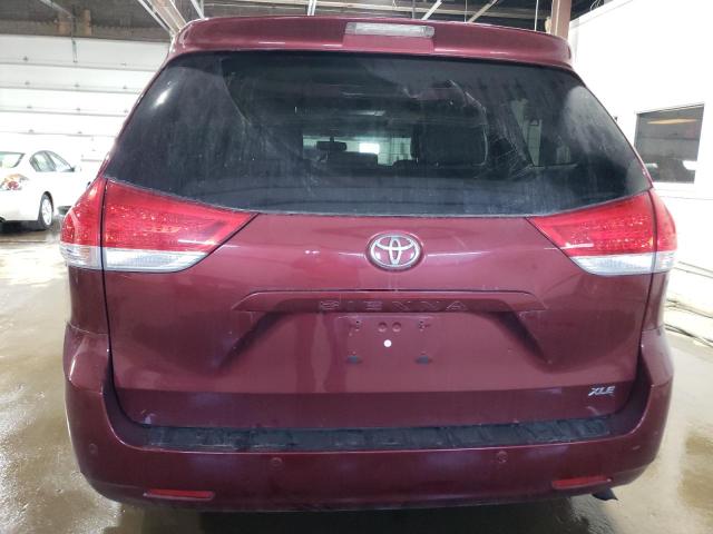 5TDYK3DC3DS358599 - 2013 TOYOTA SIENNA XLE RED photo 6