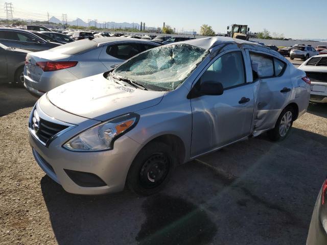 3N1CN7APXFL923149 - 2015 NISSAN VERSA S SILVER photo 1