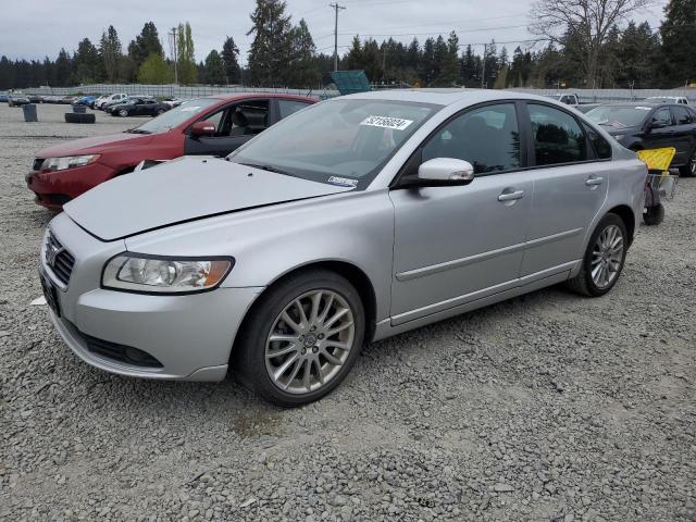 2009 VOLVO S40 2.4I, 