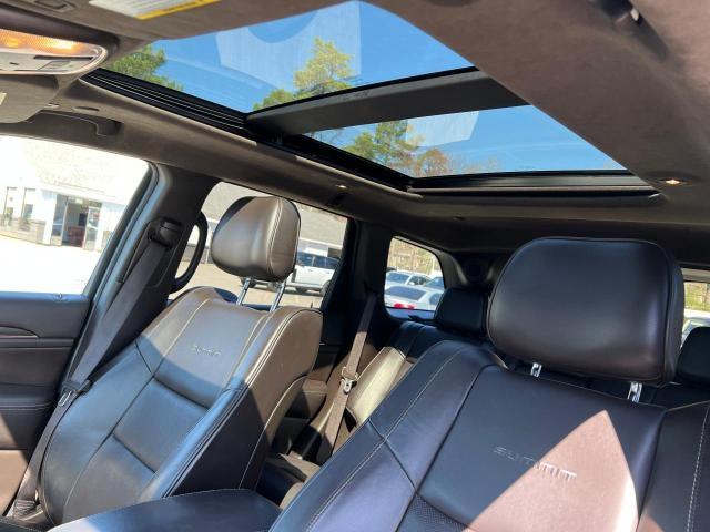 1C4RJFJG6JC107265 - 2018 JEEP GRAND CHER SUMMIT შავი ფოტო 9