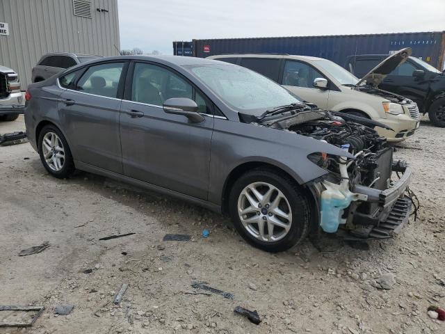 1FA6P0H7XE5357967 - 2014 FORD FUSION SE GRAY photo 4