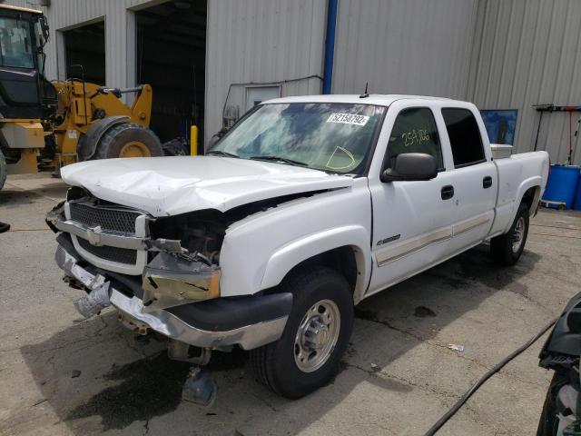 1GCGC13UX3F238353 - 2003 CHEVROLET SILVERADO C1500 HEAVY DUTY WHITE photo 2