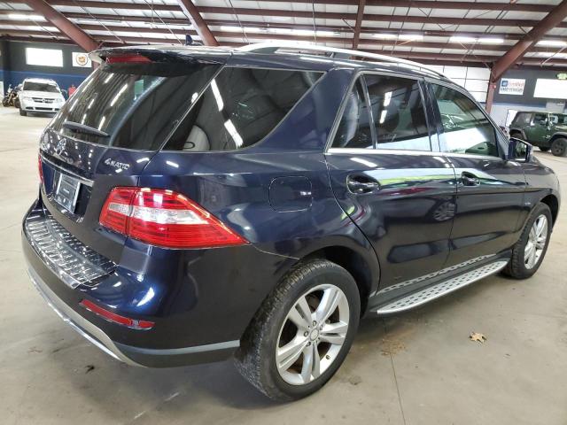 4JGDA5HBXCA015505 - 2012 MERCEDES-BENZ ML 350 4MATIC BLACK photo 3