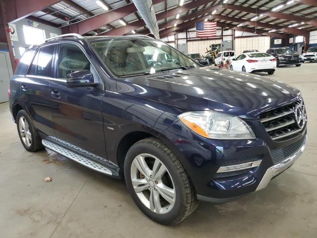 4JGDA5HBXCA015505 - 2012 MERCEDES-BENZ ML 350 4MATIC BLACK photo 4