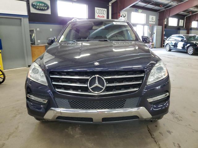 4JGDA5HBXCA015505 - 2012 MERCEDES-BENZ ML 350 4MATIC BLACK photo 5